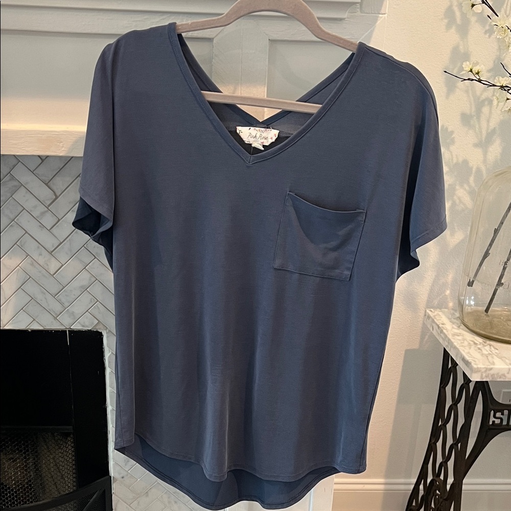Pink Rose Deep Blue V-Neck Short Sleeve Top
